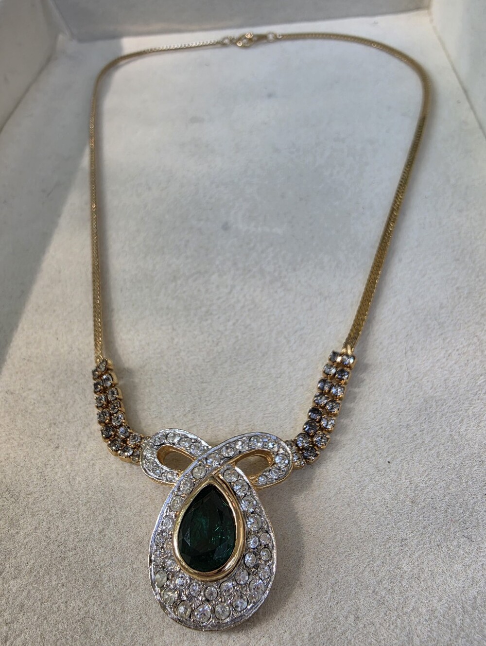 Vintage 1980s Puccini Canada Faux Emerald Pave Statement Necklace